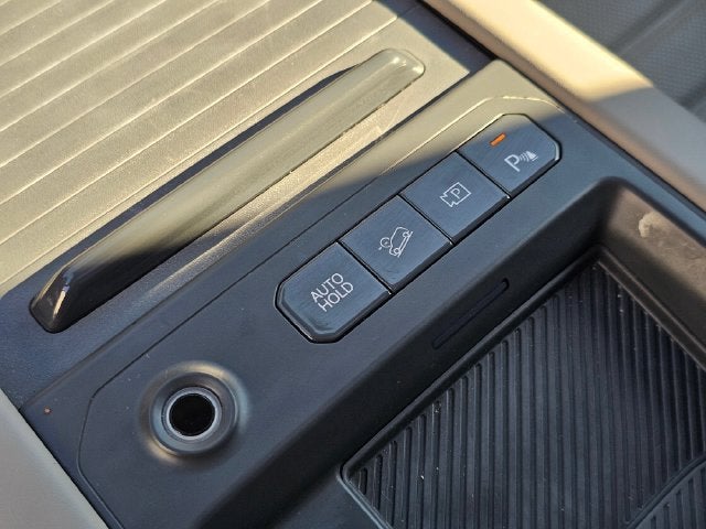 2024 Kia EV9 Land