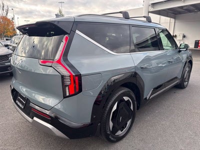 2024 Kia EV9 Land