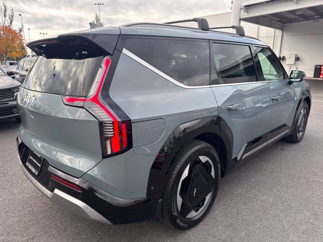 2024 Kia EV9 Land
