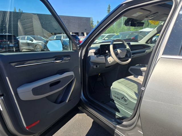 2024 Kia EV9 Land