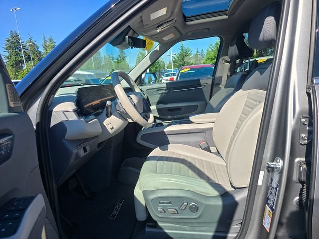 2024 Kia EV9 Land
