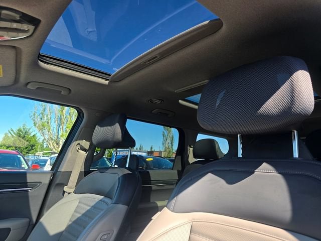 2024 Kia EV9 Land