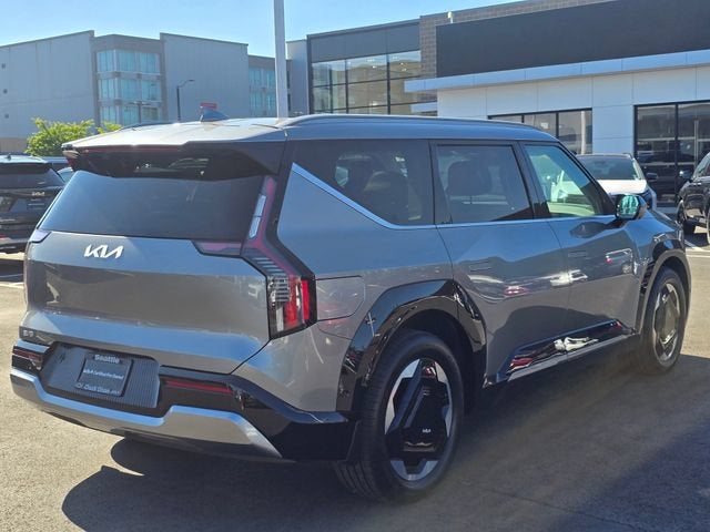 2024 Kia EV9 Land