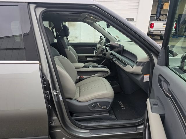 2024 Kia EV9 Wind