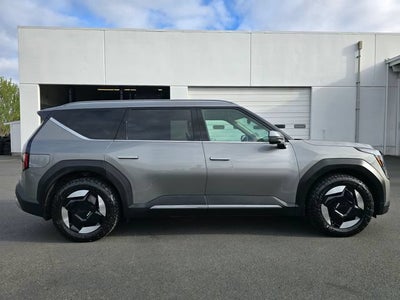 2024 Kia EV9 Wind