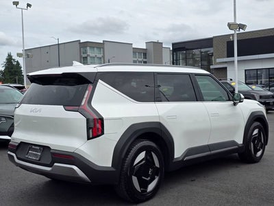 2024 Kia EV9 Wind