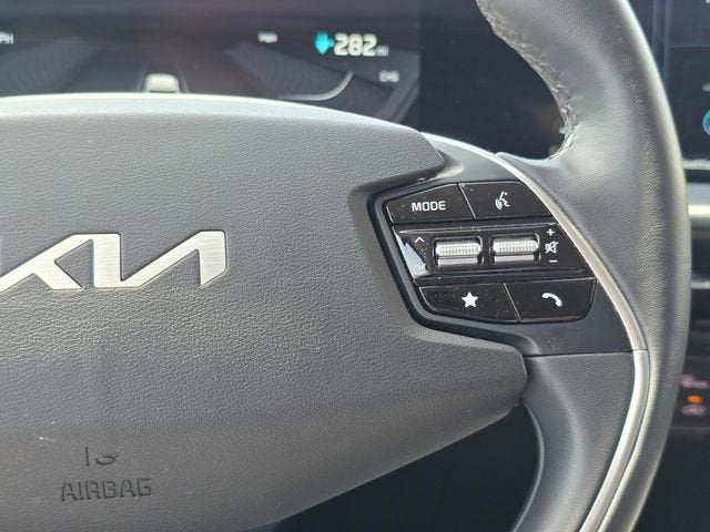 2023 Kia EV6 Wind