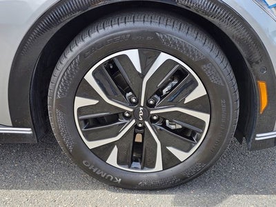2024 Kia EV6 Wind
