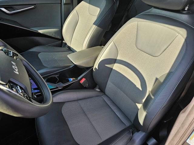 2023 Kia Niro EV Wind