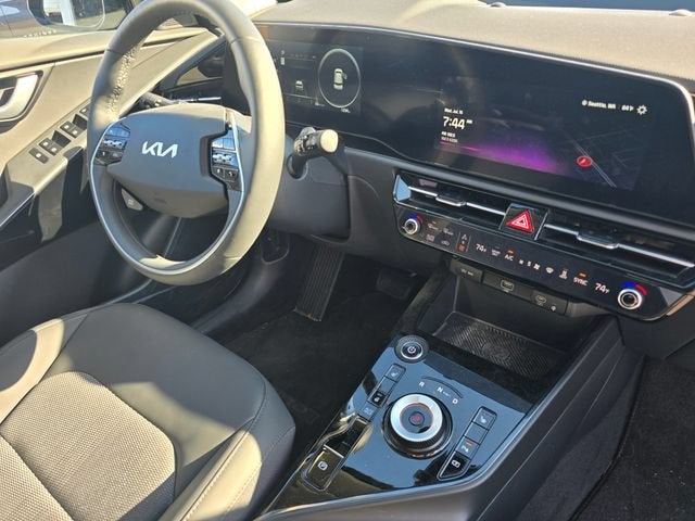 2024 Kia Niro EV Wind
