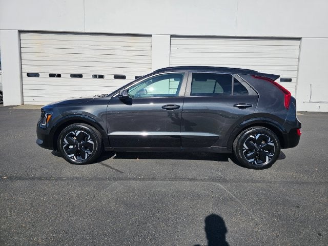 Used 2023 Kia Niro Wind with VIN KNDCR3L17P5040632 for sale in Shoreline, WA