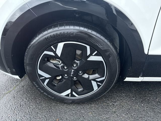 2023 Kia Niro EV Wind