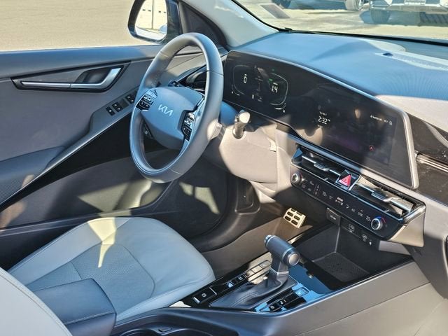 2023 Kia Niro EX Touring