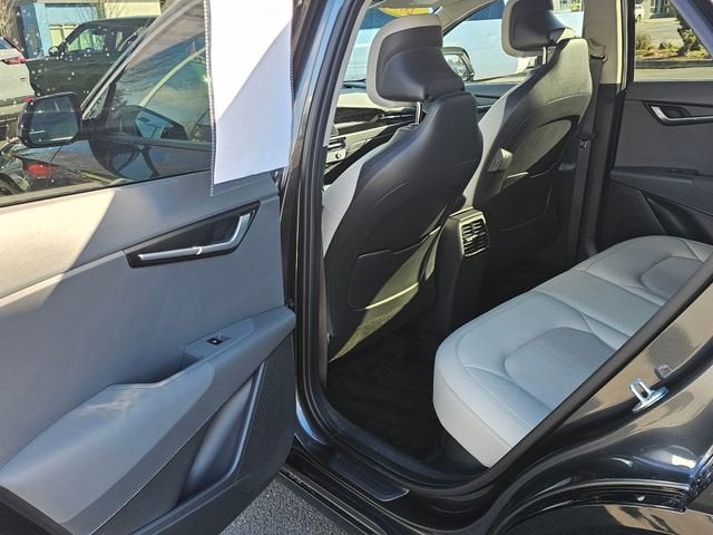 2023 Kia Niro EX Touring