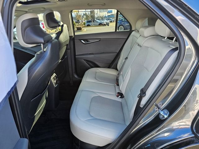 2023 Kia Niro EX Touring