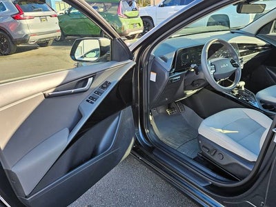 2023 Kia Niro EX Touring