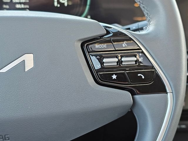 2023 Kia Niro EX Touring