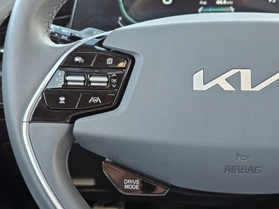 2023 Kia Niro EX Touring