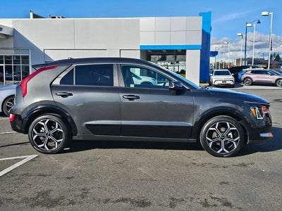 2023 Kia Niro EX Touring