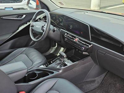 2023 Kia Niro EX