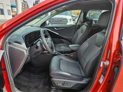 2023 Kia Niro EX