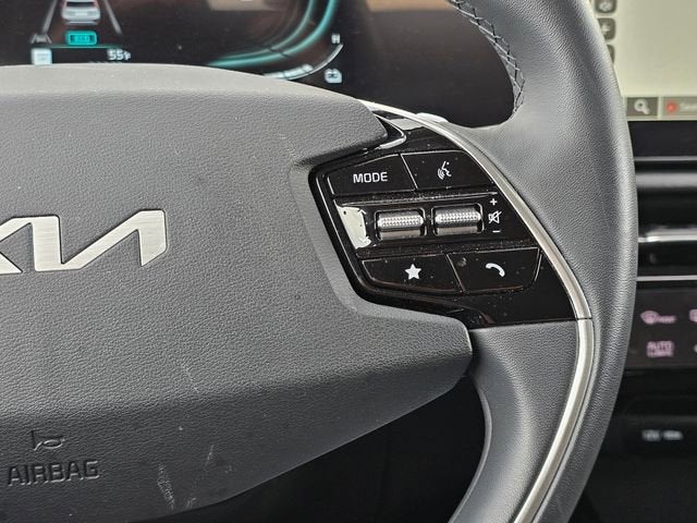 2023 Kia Niro EX