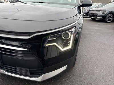 2023 Kia Niro EX