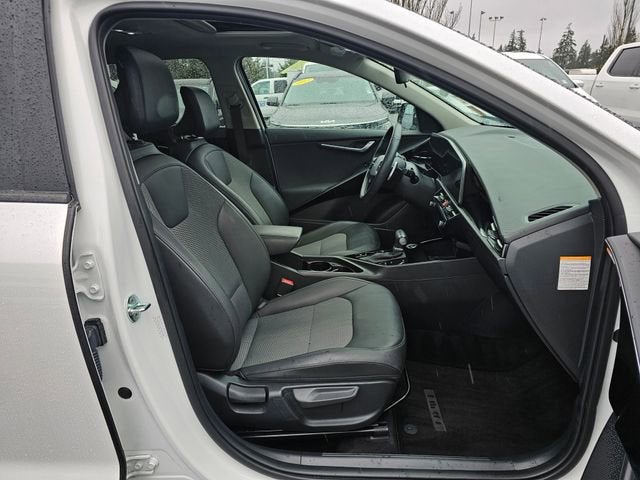 2023 Kia Niro EX Touring