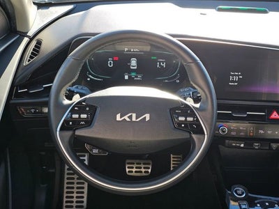 2023 Kia Niro Plug-In Hybrid SX Touring