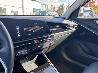 2024 Kia Niro Plug-In Hybrid EX