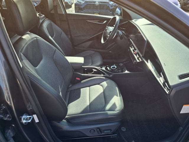 2023 Kia Niro EV Wave