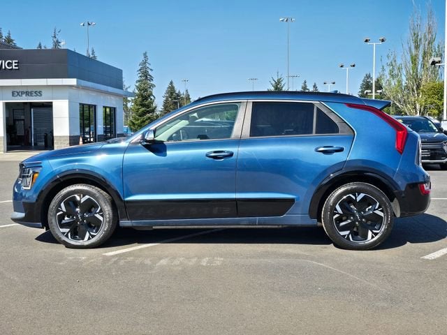 Used 2023 Kia Niro Wave with VIN KNDCT3L17P5037456 for sale in Shoreline, WA
