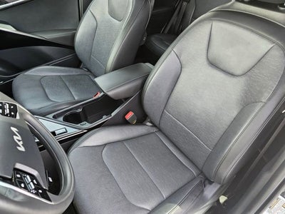 2023 Kia Niro EV Wave