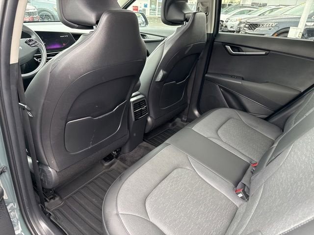 2023 Kia Niro SX Touring