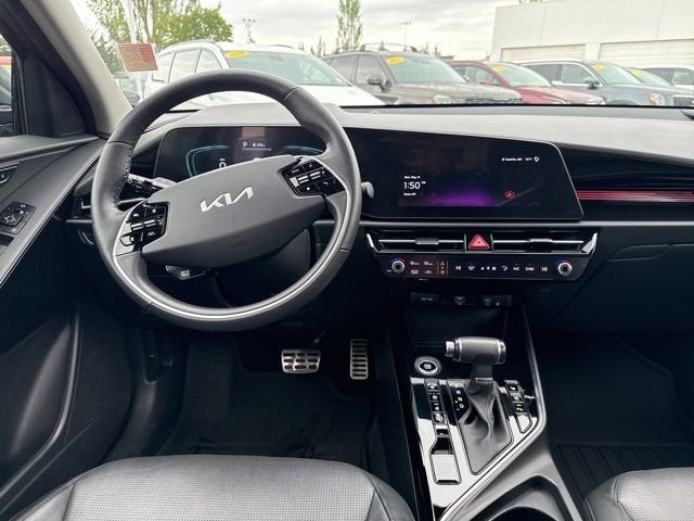 2023 Kia Niro SX Touring