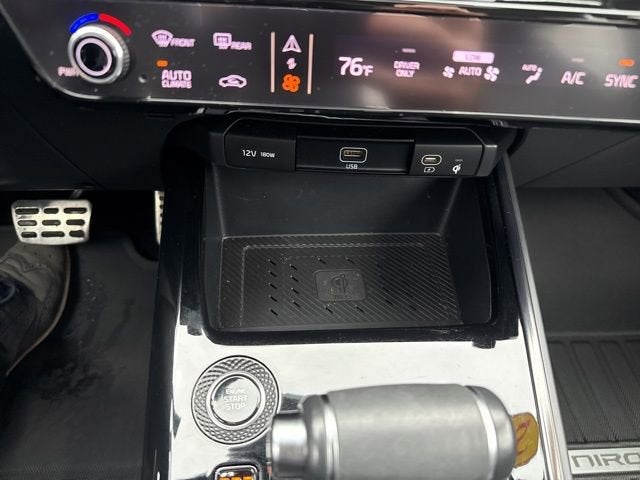 2023 Kia Niro SX Touring