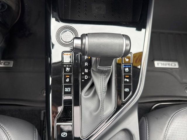 2023 Kia Niro SX Touring