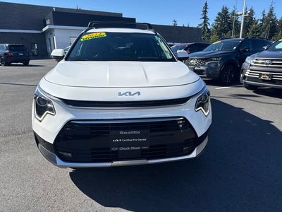 2024 Kia Niro SX