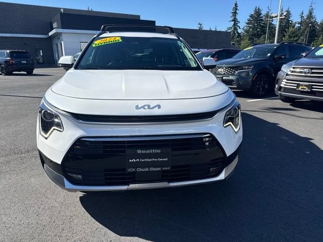 2024 Kia Niro SX