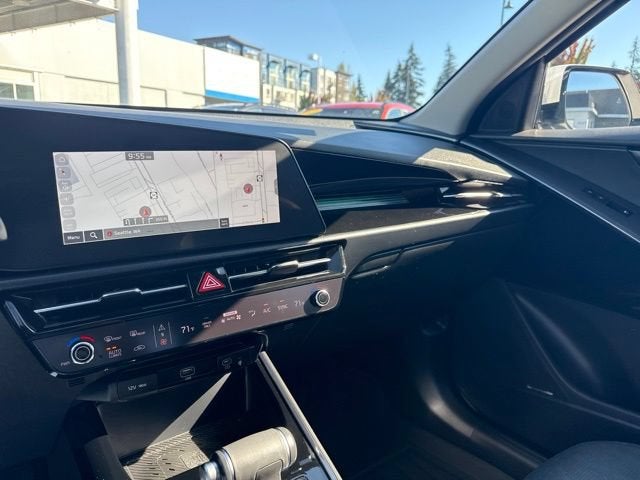 2024 Kia Niro SX