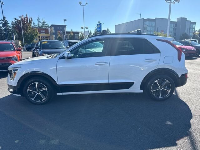 2024 Kia Niro SX
