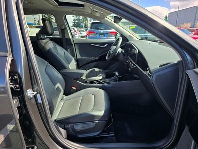 2023 Kia Niro SX Touring