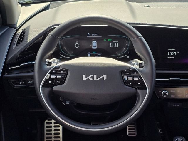 2023 Kia Niro SX Touring