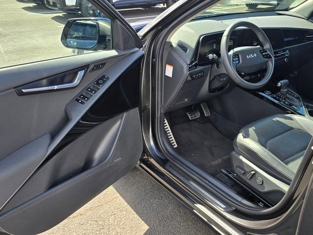 2023 Kia Niro SX Touring