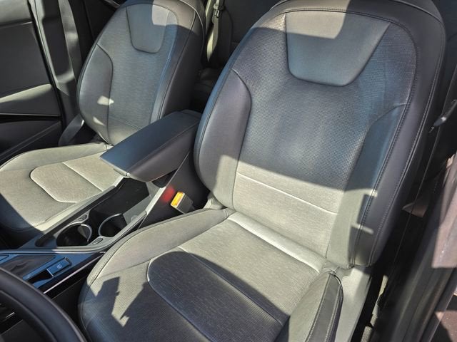 2023 Kia Niro SX Touring