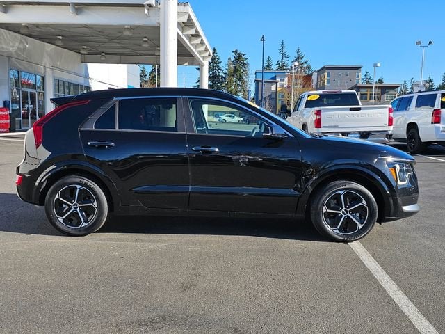 2023 Kia Niro SX