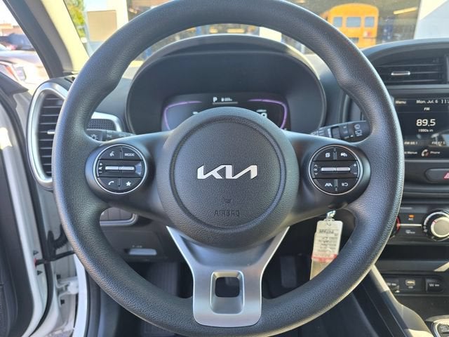 2025 Kia Soul LX - Photo 24