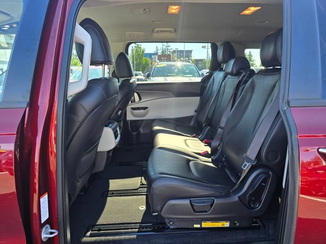2024 Kia Carnival MPV LX Seat Package