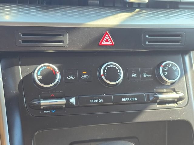 2024 Kia Carnival MPV LX Seat Package