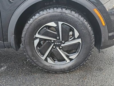 2023 Kia Sportage Hybrid LX